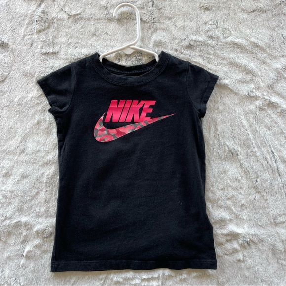 Nike Black Shirt Vintage Style Girls size 4T - Picture 1 of 4